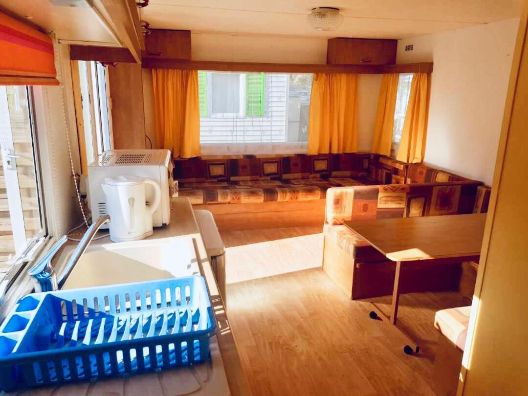 Camping Les Mimosas Hotel เปโกมาส ภายนอก รูปภาพ